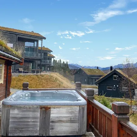 3 Bedroom Beautiful In Straumgjerde * Brunstad