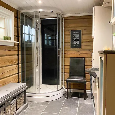 Casa de Férias 3 Bedroom Beautiful In Straumgjerde Brunstad